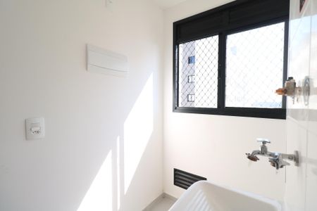 Apartamento para alugar com 40m², 2 quartos e 1 vaga Apartamento para alugar com 40m², 2 quartos e 1 vagaÁrea de Serviço