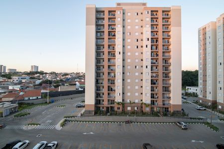 Apartamento para alugar com 54m², 2 quartos e 1 vagaQuarto 1 - Vista da Janela