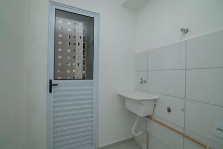Área de Serviço de apartamento para alugar com 2 quartos, 54m² em Jardim Campos Verdes, Hortolândia