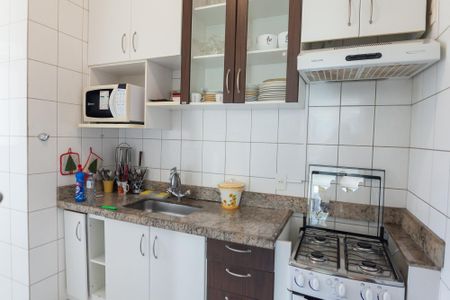 Apartamento para alugar com 70m², 2 quartos e 2 vagas Apartamento para alugar com 70m², 2 quartos e 2 vagasCozinha