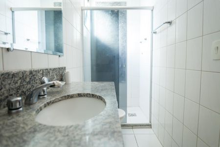 Apartamento para alugar com 70m², 2 quartos e 2 vagas Apartamento para alugar com 70m², 2 quartos e 2 vagasBanheiro suite