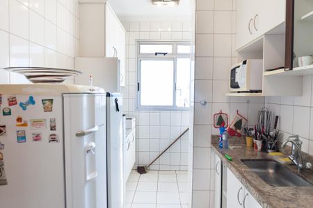 Apartamento para alugar com 70m², 2 quartos e 2 vagas Apartamento para alugar com 70m², 2 quartos e 2 vagasCozinha