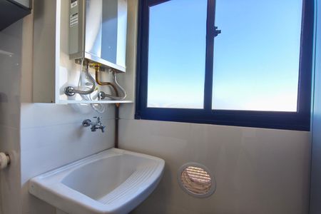 Área de Serviço de apartamento para alugar com 2 quartos, 44m² em Jardim Ibirapuera, Campinas