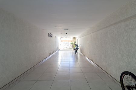 Garagem de casa à venda com 3 quartos, 145m² em Itaquera, São Paulo