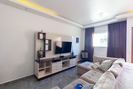 Sala de casa à venda com 3 quartos, 145m² em Itaquera, São Paulo