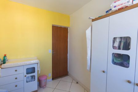 Quarto 2 de apartamento para alugar com 2 quartos, 47m² em Arsenal, São Gonçalo