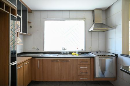 Cozinha de casa para alugar com 3 quartos, 170m² em Vila Nair, São Paulo
