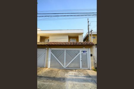Fachada de casa para alugar com 3 quartos, 170m² em Vila Nair, São Paulo