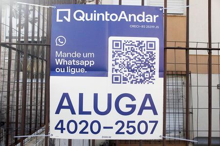 Plaquinha de apartamento para alugar com 1 quarto, 46m² em Menino Deus, Porto Alegre