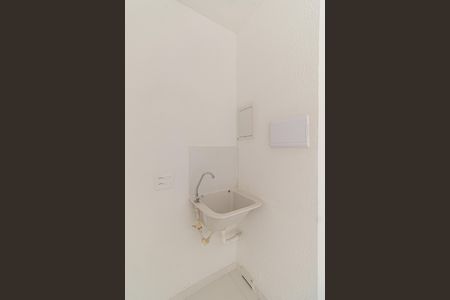 Apartamento para alugar com 33m², 2 quartos e sem vaga Apartamento para alugar com 33m², 2 quartos e sem vagaSala/Cozinha/Área de Serviço