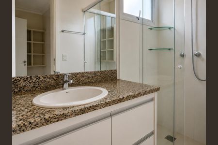 Banheiro de apartamento para alugar com 3 quartos, 105m² em Parque Campolim, Sorocaba