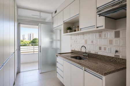 Apartamento para alugar com 105m², 3 quartos e 2 vagas Apartamento para alugar com 105m², 3 quartos e 2 vagasCozinha
