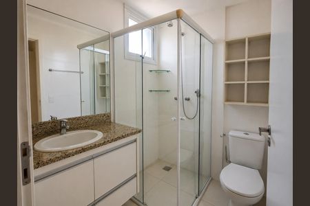 Banheiro social de apartamento para alugar com 3 quartos, 105m² em Parque Campolim, Sorocaba