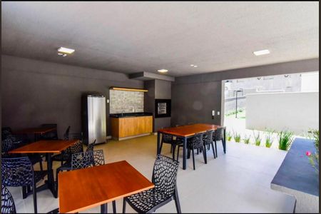 Apartamento para alugar com 39m², 2 quartos e sem vagaÁrea comum