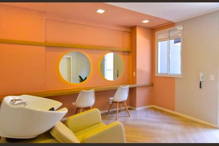 Apartamento para alugar com 39m², 2 quartos e sem vagaÁrea comum