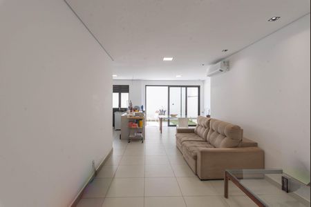Sala de casa de condomínio à venda com 3 quartos, 210m² em Parque Nova Campinas, Campinas