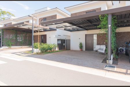 Fachada de casa de condomínio à venda com 3 quartos, 210m² em Parque Nova Campinas, Campinas