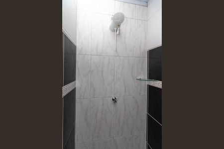 Casa para alugar com 108m², 2 quartos e 2 vagas Casa para alugar com 108m², 2 quartos e 2 vagasBanheiro