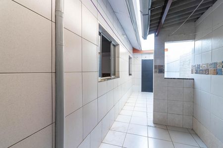 Casa para alugar com 108m², 2 quartos e 2 vagas Casa para alugar com 108m², 2 quartos e 2 vagasÁrea de Serviço