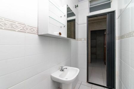 Casa para alugar com 108m², 2 quartos e 2 vagas Casa para alugar com 108m², 2 quartos e 2 vagasBanheiro