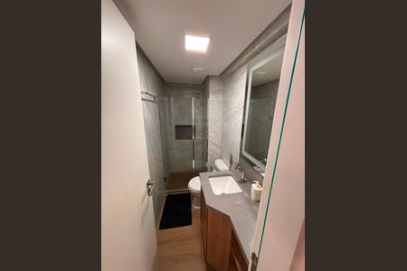 Banheiro de apartamento para alugar com 1 quarto, 72m² em Rio Vermelho, Salvador