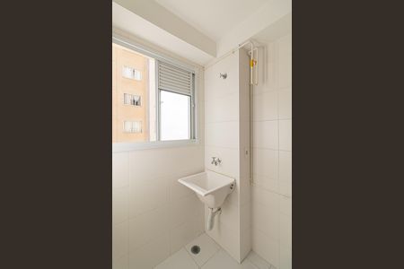 Apartamento para alugar com 40m², 2 quartos e sem vaga Apartamento para alugar com 40m², 2 quartos e sem vagaSala/Cozinha/Área de Serviço