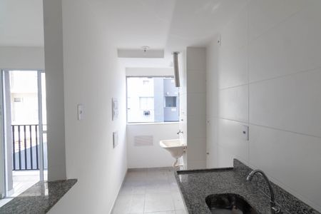Apartamento para alugar com 50m², 2 quartos e 1 vaga Apartamento para alugar com 50m², 2 quartos e 1 vagaCozinha e Área de Serviço