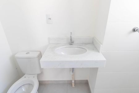 Apartamento para alugar com 50m², 2 quartos e 1 vaga Apartamento para alugar com 50m², 2 quartos e 1 vagaBanheiro do Quarto 2