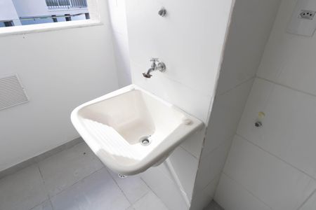 Apartamento para alugar com 50m², 2 quartos e 1 vaga Apartamento para alugar com 50m², 2 quartos e 1 vagaCozinha e Área de Serviço