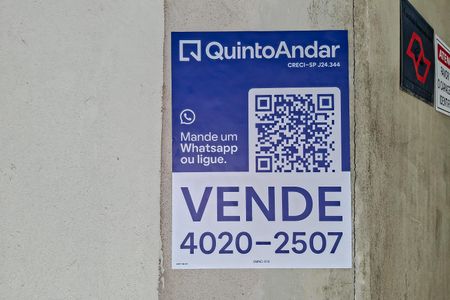 Apartamento à venda com 34m², 1 quarto e 2 vagas Apartamento à venda com 34m², 1 quarto e 2 vagasPlaquinha