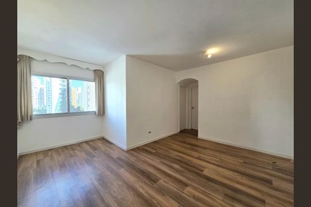 Apartamento para alugar com 2 quartos, 72m² em Indianópolis, São Paulo