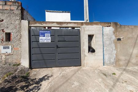 Casa à venda com 50m², 1 quarto e 1 vaga Casa à venda com 50m², 1 quarto e 1 vagaPLACA INSTALADA NA FACHADA