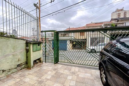 Garagem de casa à venda com 3 quartos, 220m² em Vila Prudente, São Paulo