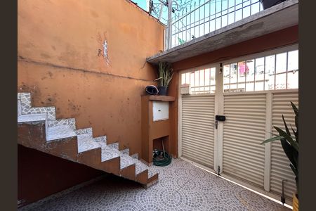 Garagem  de casa à venda com 3 quartos, 240m² em Vila Santana, São Paulo