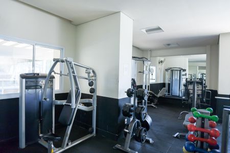 Apartamento à venda com 106m², 3 quartos e 2 vagas Apartamento à venda com 106m², 3 quartos e 2 vagasAcademia