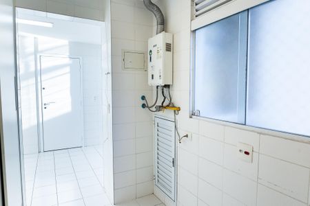 Apartamento à venda com 106m², 3 quartos e 2 vagas Apartamento à venda com 106m², 3 quartos e 2 vagasÁrea de Serviço