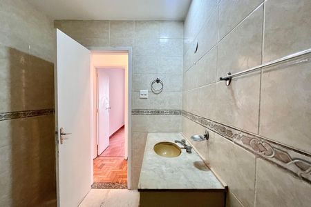 Apartamento à venda com 89m², 3 quartos e 1 vaga Apartamento à venda com 89m², 3 quartos e 1 vagaBanheiro