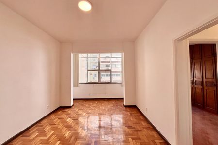 Apartamento à venda com 89m², 3 quartos e 1 vaga Apartamento à venda com 89m², 3 quartos e 1 vagaSala