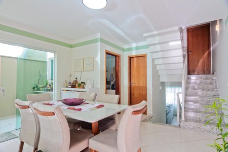 Casa à venda com 3 quartos, 250m² em Tucuruvi, São Paulo