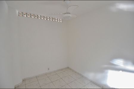 Apartamento para alugar com 40m², 1 quarto e sem vaga Apartamento para alugar com 40m², 1 quarto e sem vagaSala