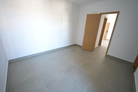 Apartamento à venda com 74m², 2 quartos e 1 vaga