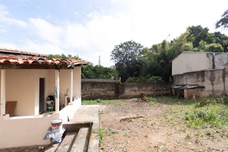 Casa para alugar com 330m², 2 quartos e 5 vagas