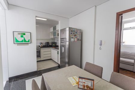 Apartamento à venda com 90m², 3 quartos e 1 vagaCopa