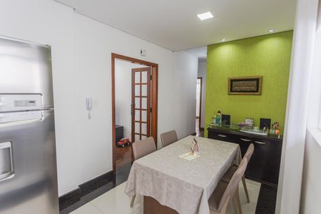 Apartamento à venda com 90m², 3 quartos e 1 vagaCopa