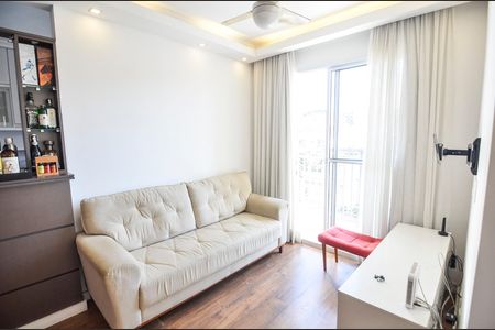 Apartamento para alugar com 48m², 2 quartos e sem vaga Apartamento para alugar com 48m², 2 quartos e sem vagaSala