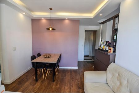 Apartamento para alugar com 48m², 2 quartos e sem vaga Apartamento para alugar com 48m², 2 quartos e sem vagaSala