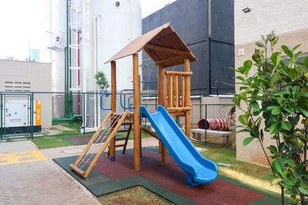 Apartamento para alugar com 31m², 2 quartos e sem vaga
