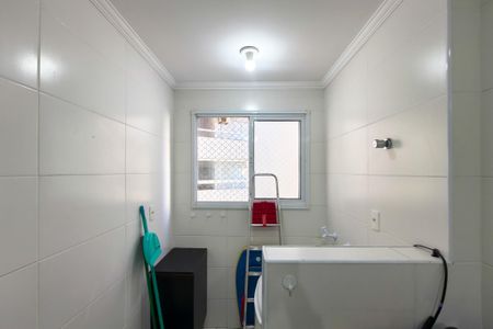 Área de Serviço  de apartamento para alugar com 2 quartos, 75m² em Guilhermina, Praia Grande