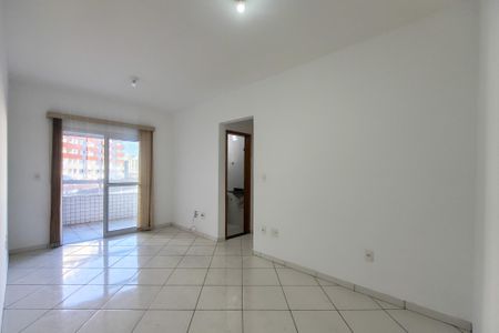 Sala de apartamento para alugar com 2 quartos, 75m² em Guilhermina, Praia Grande