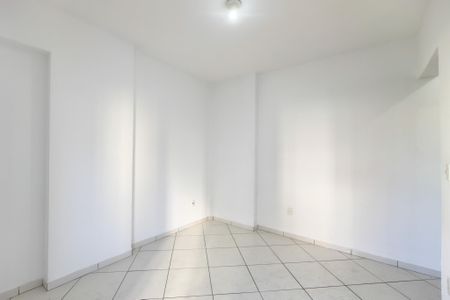 Suíte 1 de apartamento para alugar com 2 quartos, 75m² em Guilhermina, Praia Grande